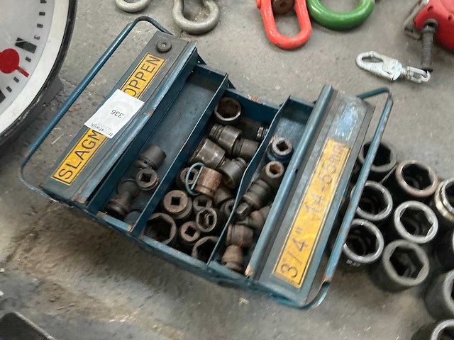 Gereedschapskoffer met krachtdoppen - afbeelding 4 van  9