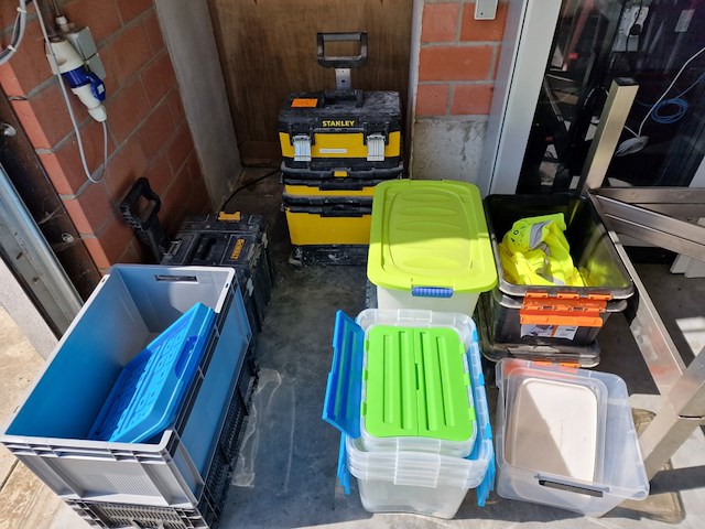 Gereedschapskoffers en bakken - afbeelding 1 van  7