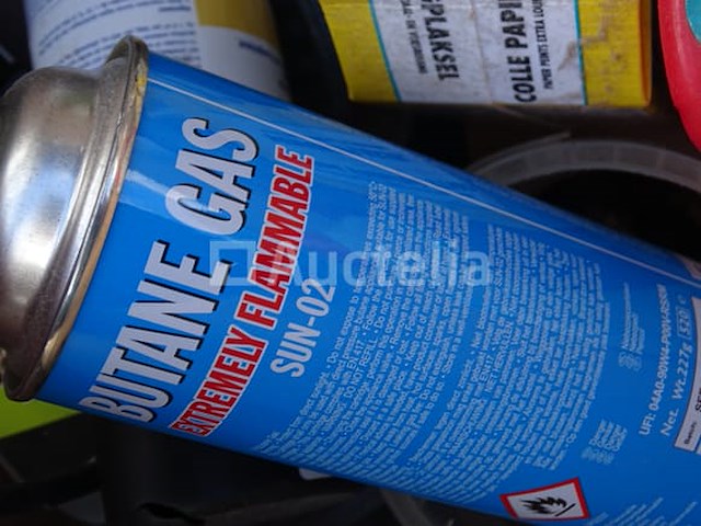 Gereedschapsset (versnipperaar, slijpmachine, boormachine, ladder, enz.) - afbeelding 38 van  46