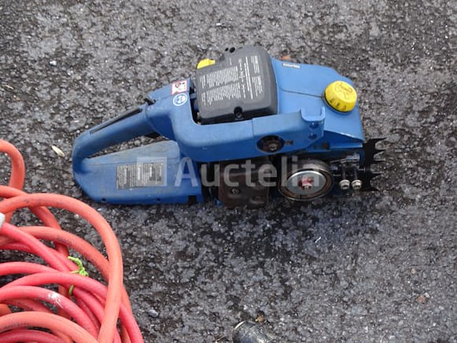 Gereedschapsset (versnipperaar, slijpmachine, boormachine, ladder, enz.) - afbeelding 34 van  46