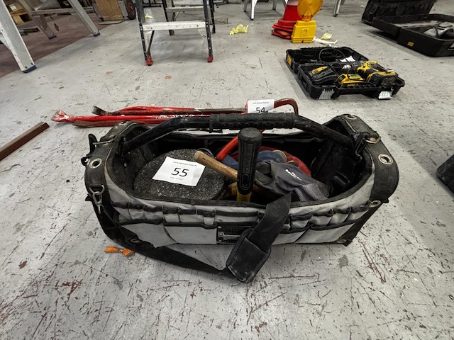 Gereedschapstas met inhoud - afbeelding 1 van  3