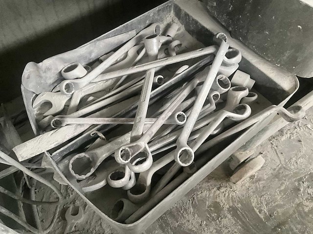 Gereedschapswagen (4x) - afbeelding 10 van  17