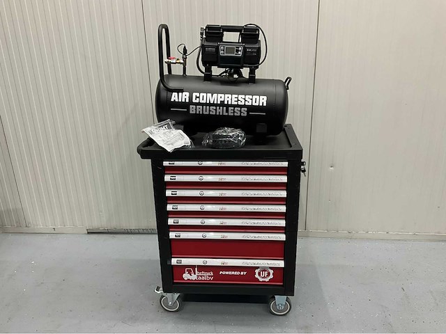 Gereedschapswagen gevuld en hogedrukcompressor 40 liter - ultra force equipment - afbeelding 32 van  38