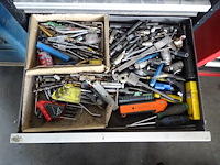 Gereedschapswagen + inhoud - afbeelding 5 van  9