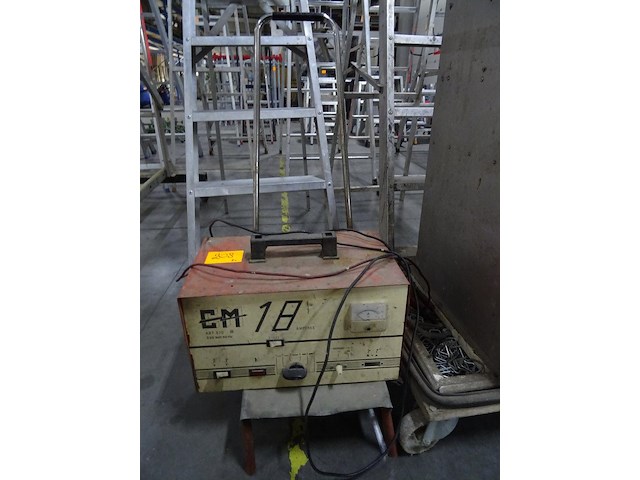 Gereedschapswagen + inhoud - afbeelding 10 van  11