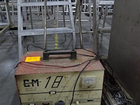 Gereedschapswagen + inhoud - afbeelding 10 van  11