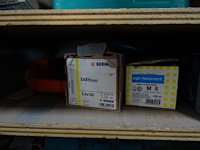 Gereedschapswagen + inhoud - afbeelding 9 van  11