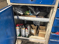Gereedschapswagen met inhoud - afbeelding 3 van  11