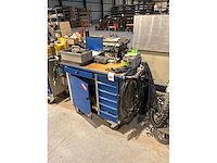 Gereedschapswagen met inhoud - afbeelding 1 van  11