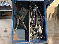 Gereedschapswagen met inhoud - afbeelding 8 van  11