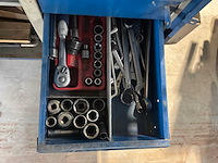 Gereedschapswagen met inhoud - afbeelding 10 van  11