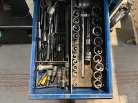 Gereedschapswagen met inhoud - afbeelding 9 van  11