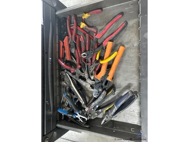 Gereedschapswagen op wielen met zes laden, gevuld met diverse handgereedschappen, bevestigingsmaterialen - afbeelding 3 van  8
