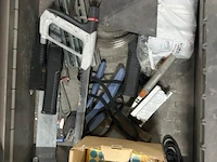 Gereedschapswagen op wielen met zes laden, gevuld met diverse handgereedschappen, bevestigingsmaterialen - afbeelding 8 van  8