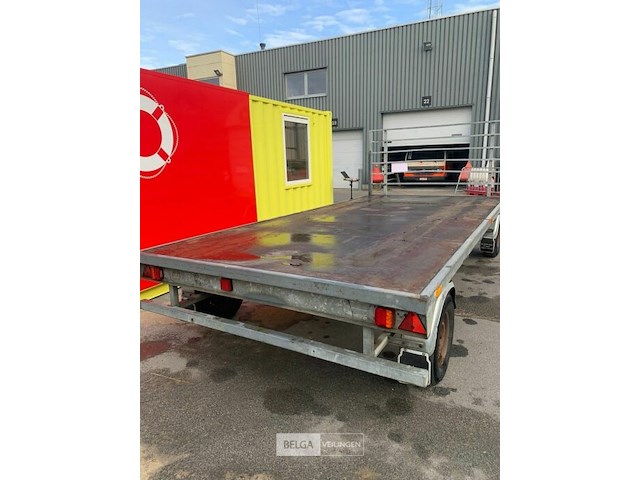 Geremde aanhangwagen - afbeelding 2 van  12