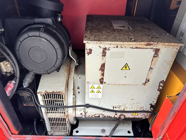 Gesan - dps100 - stroomgenerator - 2005 - afbeelding 15 van  21
