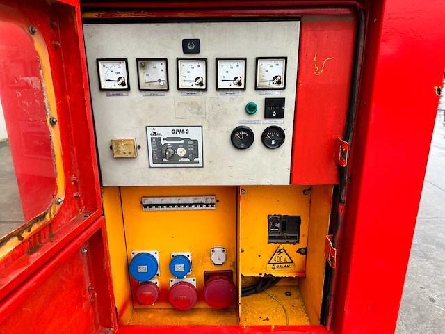 Gesan - dps100 - stroomgenerator - 2005 - afbeelding 7 van  21