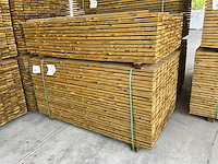 Geschaafd vurenhout (656x) - afbeelding 1 van  5