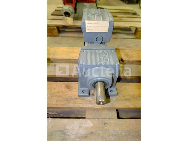 Geschakelde motor sew-eurodrive r57 drs7184be05/mmc3 - afbeelding 6 van  6