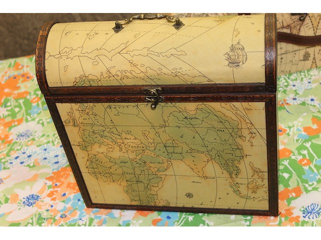 Geschenkvalies + geschenkkoffer voor 3 flessen - afbeelding 3 van  3