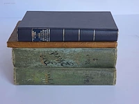 Geschiedkundig boeken rij en menkuns cours...