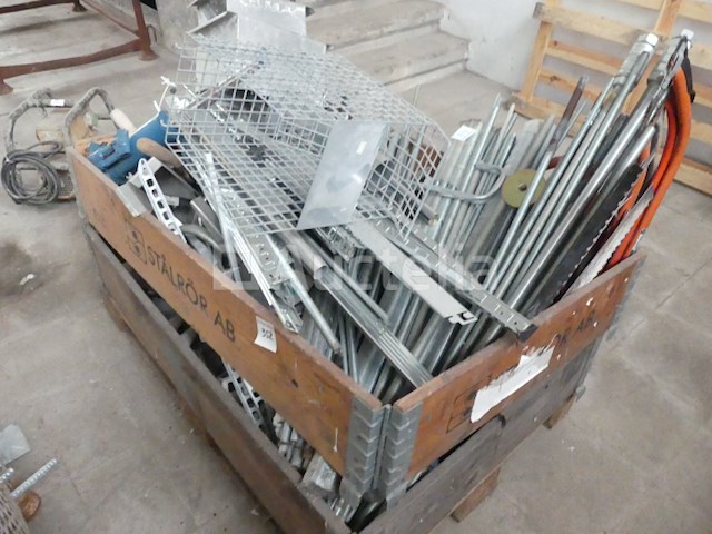 Geschroefde stangen en profielen - afbeelding 1 van  5