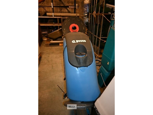 Gesco minny 16 schrob- / zuigmachine - afbeelding 2 van  7