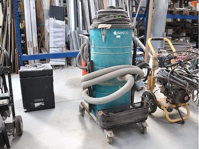 Gesco stofzuiger - afbeelding 1 van  4