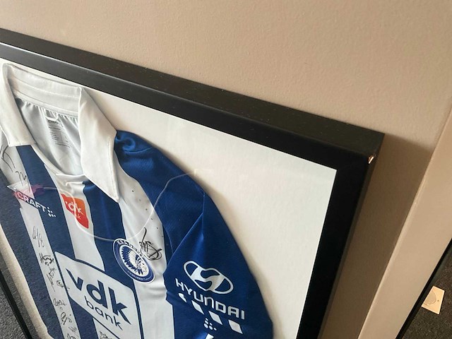 Gesigneerd voetbalshirt kaa gent - afbeelding 2 van  11