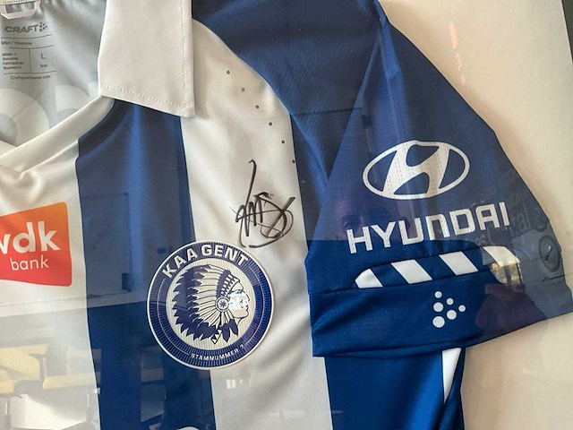 Gesigneerd voetbalshirt kaa gent - afbeelding 8 van  11