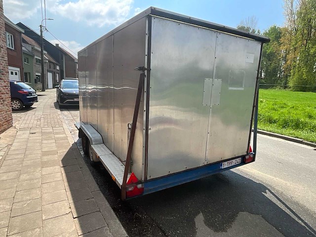 Gesloten 750kg aanhangwagen - afbeelding 10 van  17