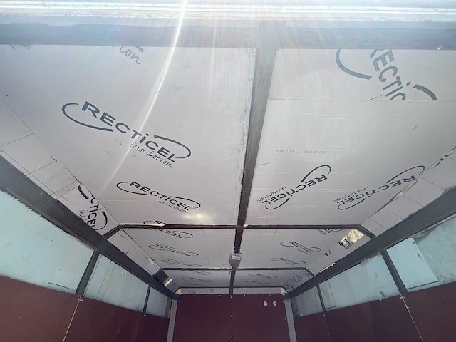 Gesloten aanhangwagen 750kg aanhangwagen - afbeelding 6 van  16