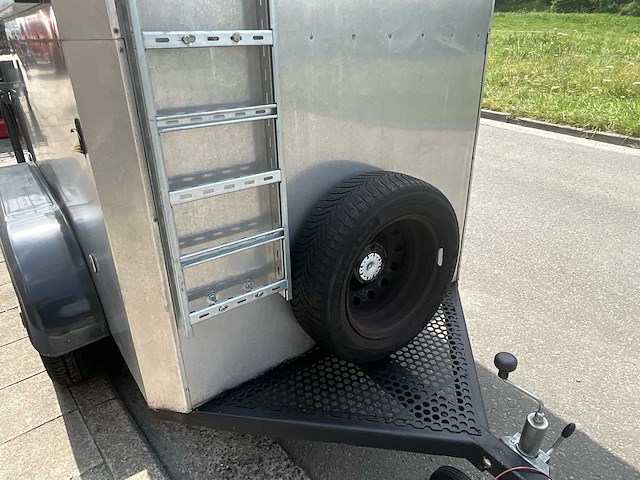 Gesloten aanhangwagen 750kg aanhangwagen - afbeelding 14 van  16