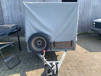 Gesloten aanhangwagen 750kg - afbeelding 2 van  5