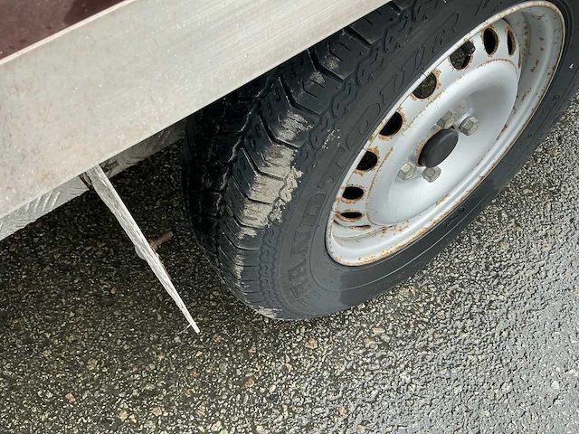Gesloten aanhangwagen 750kg - afbeelding 7 van  15