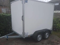 Gesloten aanhangwagen kerenzo 2.50x1.50x1.80m 750kg