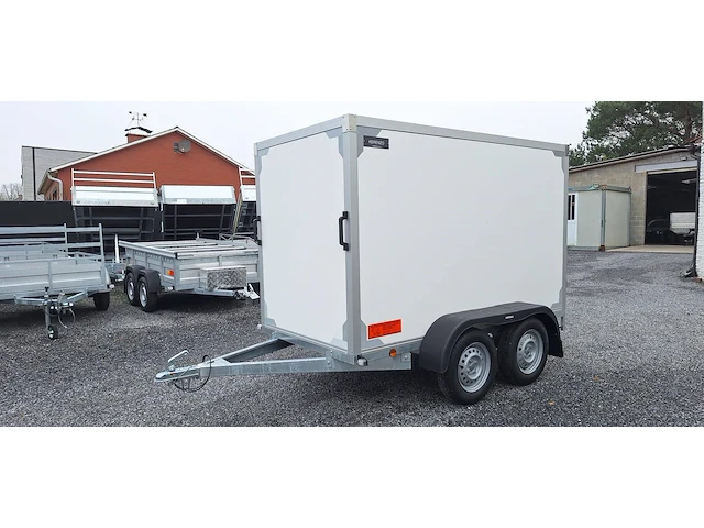Gesloten aanhangwagen kerenzo 750kg nieuw - afbeelding 1 van  1