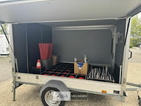 Gesloten aanhangwagen saris met verkoopkleppen - afbeelding 9 van  22
