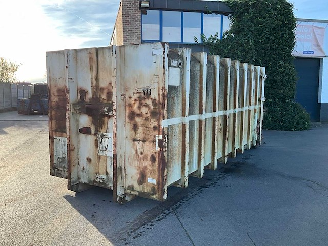 Gesloten container - afbeelding 1 van  19