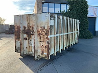 Gesloten container - afbeelding 1 van  19