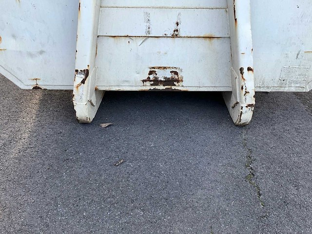 Gesloten container - afbeelding 13 van  13