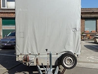Gesloten kipaanhangwagen saris - afbeelding 8 van  15