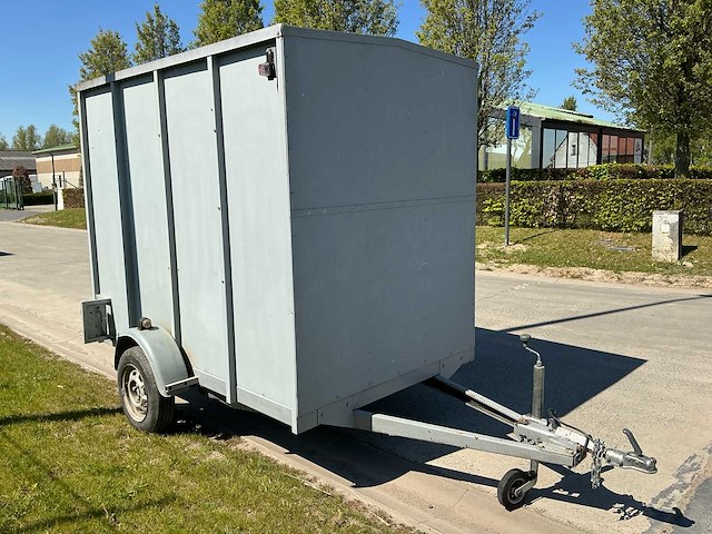 Gesloten opbouw aanhangwagen - afbeelding 5 van  9