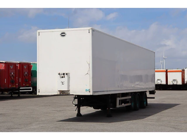 Gesloten oplegger jumbo do270se 39500kg 2011 - afbeelding 1 van  1