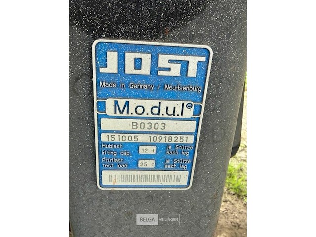 Gesloten trailer van hool - afbeelding 11 van  12