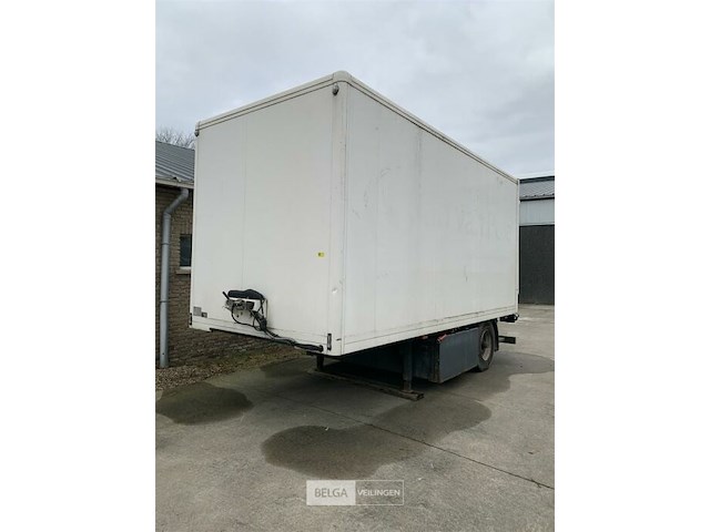 Gesloten trailer - afbeelding 1 van  12