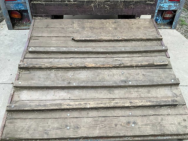 Gesloten vee-/dierenaanhangwagen - afbeelding 9 van  11