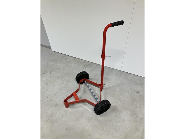 Gesmede tuinspade kren hof met t-handvat 180x290 - afbeelding 1 van  3