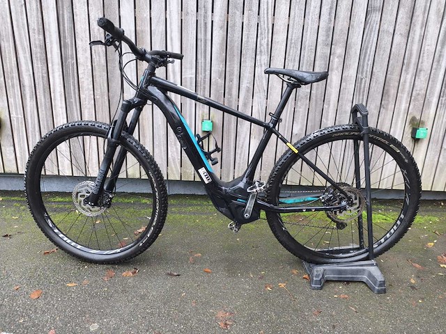 Gespecialiseerde levo e-mountainbike - afbeelding 1 van  8