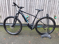 Gespecialiseerde levo e-mountainbike - afbeelding 1 van  8